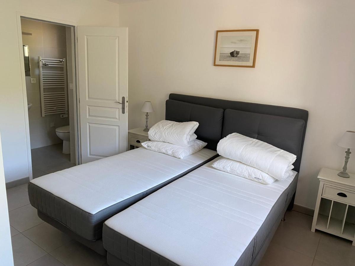 Appartement Et Studio Les Glycines Clara Экстерьер фото